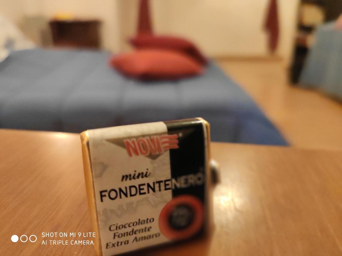 Ex Ostu Impero: Vino, Tartufo Ed Ospitalita Lejlighed La Morra Eksteriør billede